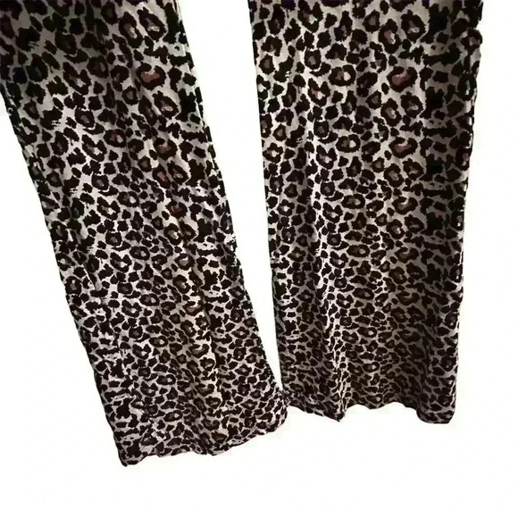 Missguided Women's Size 4 Brown Leopard Print Jersey Flare Pants Casual - Picture 3 of 12